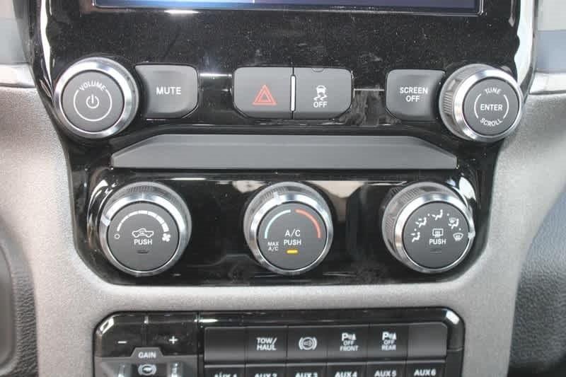 new 2025 Ram 3500 car, priced at $64,987