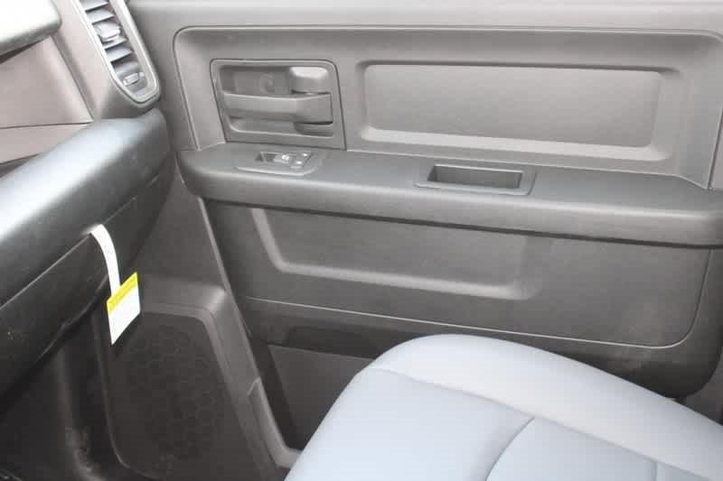 new 2025 Ram 3500 car, priced at $64,987