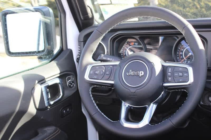 new 2025 Jeep Wrangler car, priced at $58,773