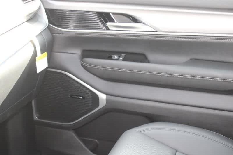 new 2025 Jeep Wagoneer car, priced at $68,985