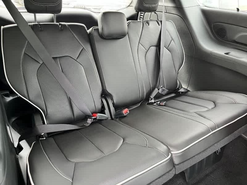 new 2025 Chrysler Pacifica car, priced at $50,960