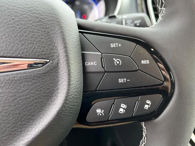 new 2025 Chrysler Pacifica car, priced at $50,960