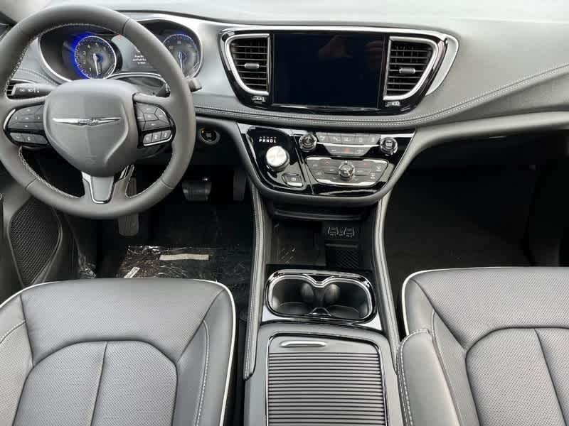 new 2025 Chrysler Pacifica car, priced at $50,960