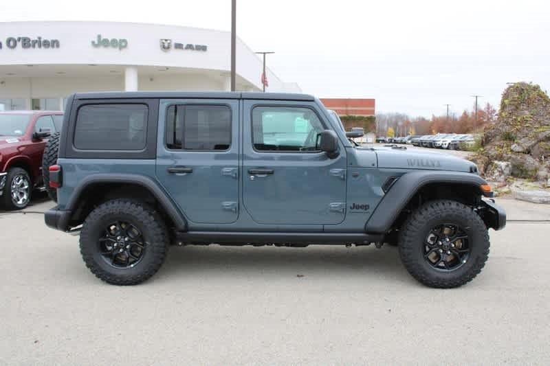 new 2025 Jeep Wrangler car, priced at $50,197