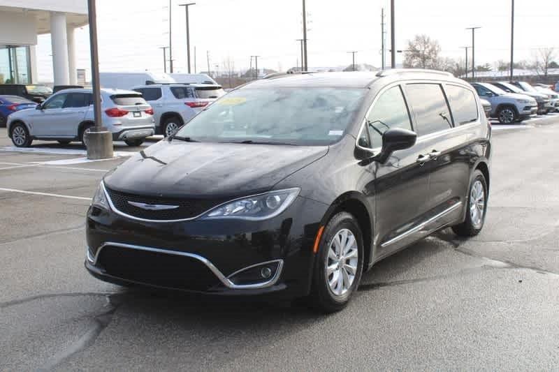 used 2018 Chrysler Pacifica car, priced at $18,772