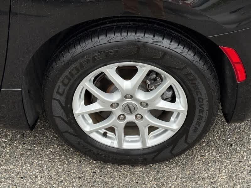 used 2022 Chrysler Pacifica car, priced at $23,988