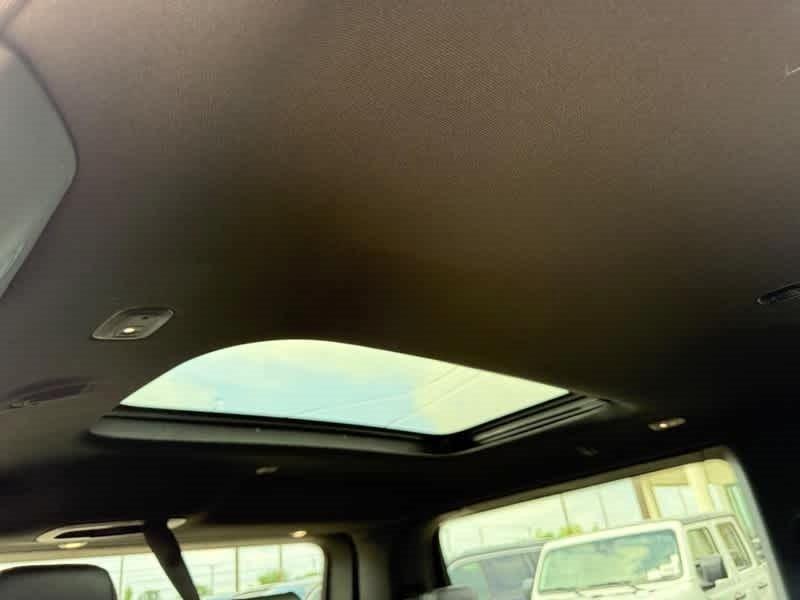 new 2025 Jeep Wagoneer car, priced at $76,957