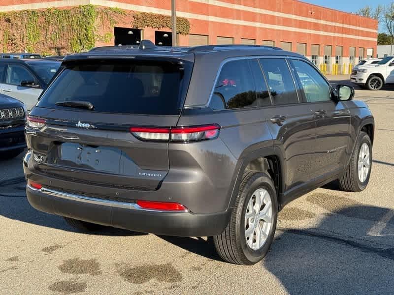used 2023 Jeep Grand Cherokee car, priced at $34,679