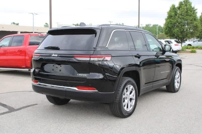 used 2022 Jeep Grand Cherokee car, priced at $39,988