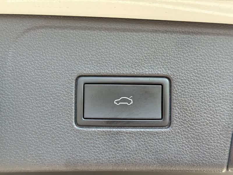 used 2021 Volkswagen Atlas car, priced at $21,988