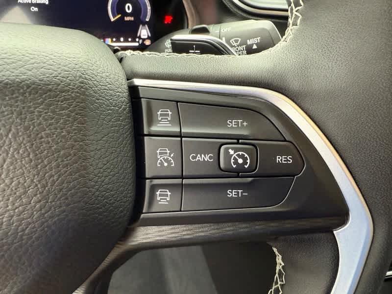 used 2023 Jeep Grand Cherokee car, priced at $34,988