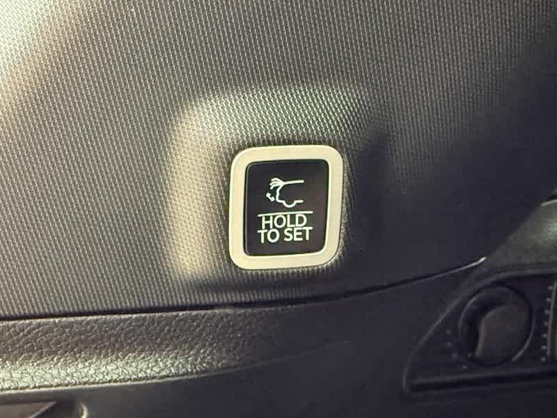 used 2023 Jeep Grand Cherokee car, priced at $34,988