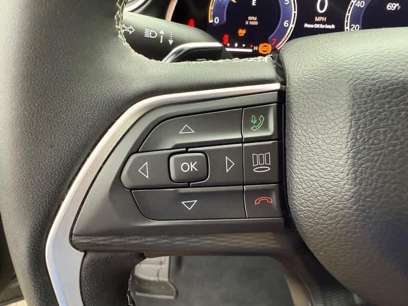 used 2023 Jeep Grand Cherokee car, priced at $34,988