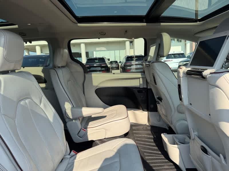 used 2018 Chrysler Pacifica car, priced at $14,988