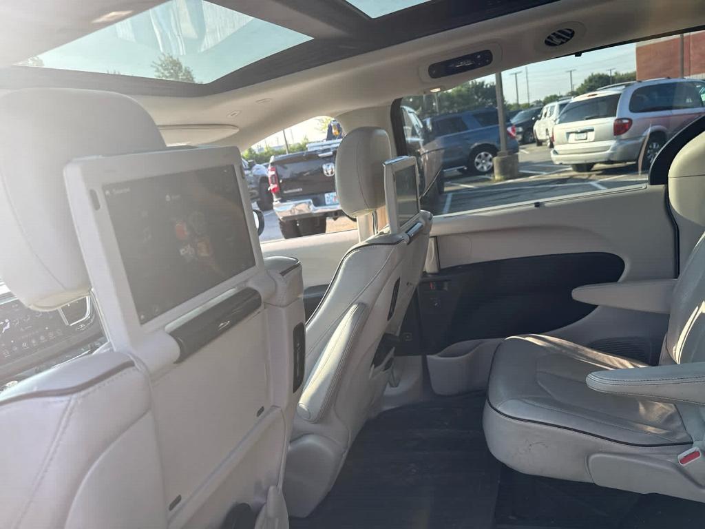 used 2018 Chrysler Pacifica car, priced at $13,988