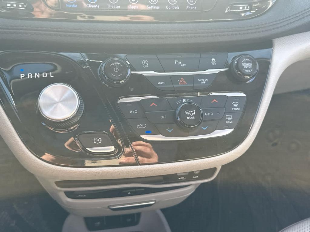 used 2018 Chrysler Pacifica car, priced at $13,988