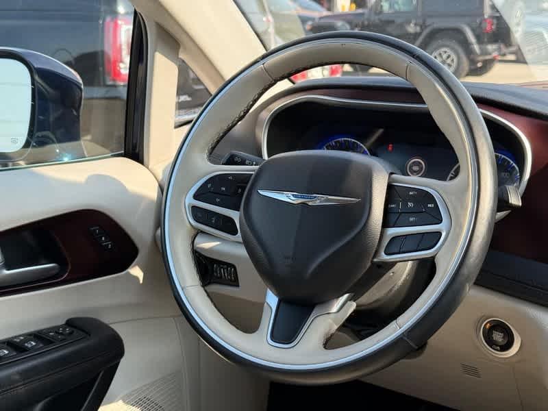 used 2018 Chrysler Pacifica car, priced at $14,988