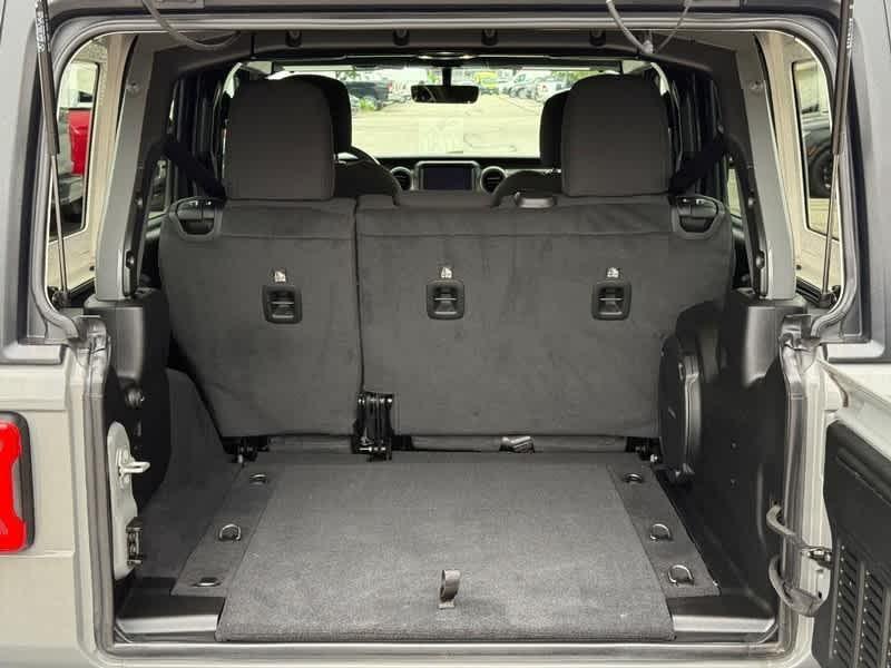 used 2021 Jeep Wrangler Unlimited car, priced at $34,928