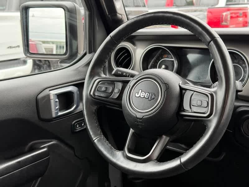 used 2021 Jeep Wrangler Unlimited car, priced at $34,928