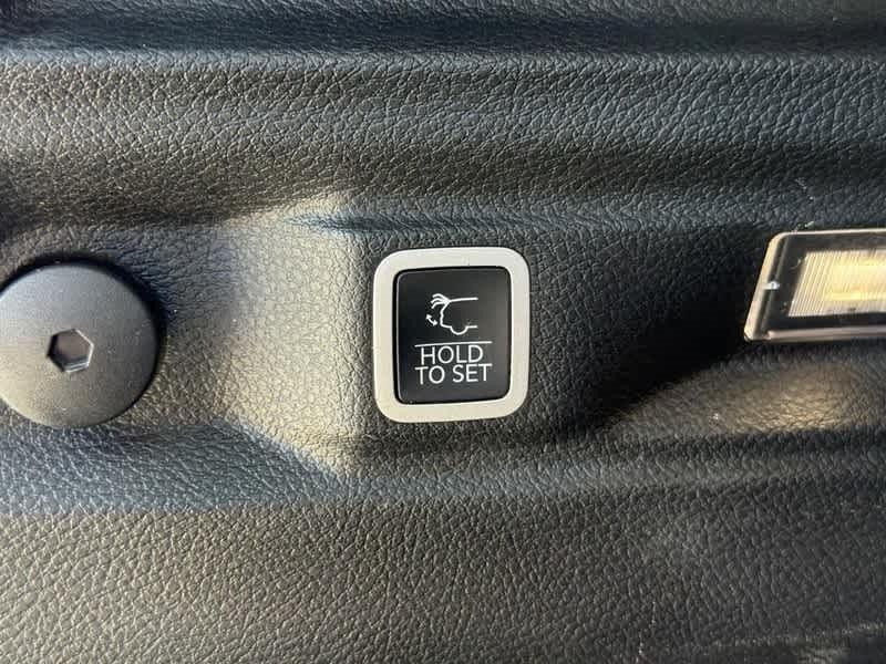 used 2021 Jeep Grand Cherokee L car, priced at $33,082