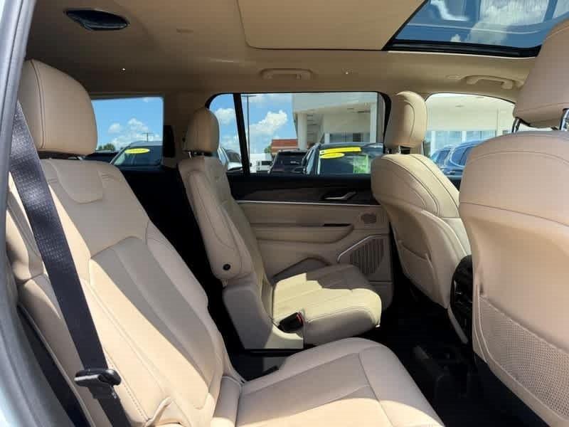 used 2021 Jeep Grand Cherokee L car, priced at $33,082