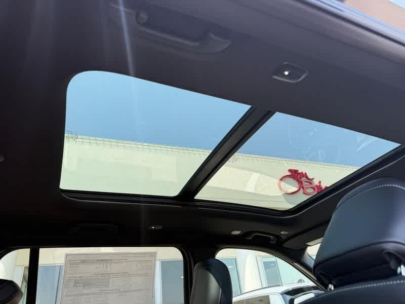 new 2025 Jeep Grand Cherokee L car, priced at $50,033