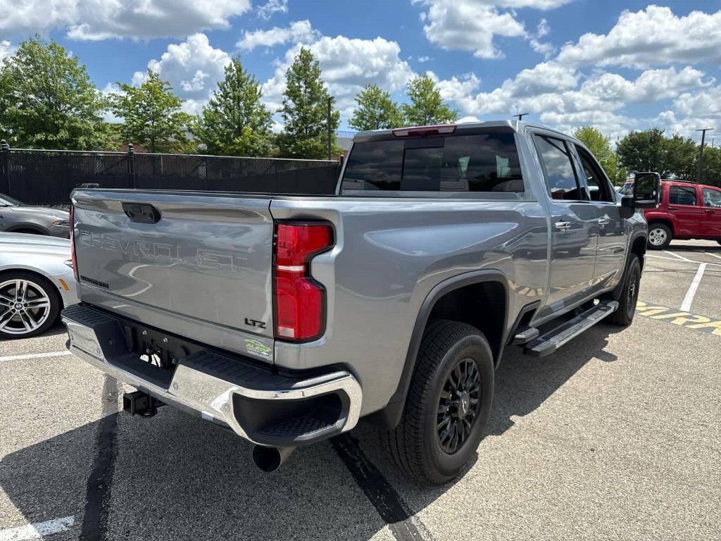 used 2025 Chevrolet Silverado 3500 car, priced at $73,988
