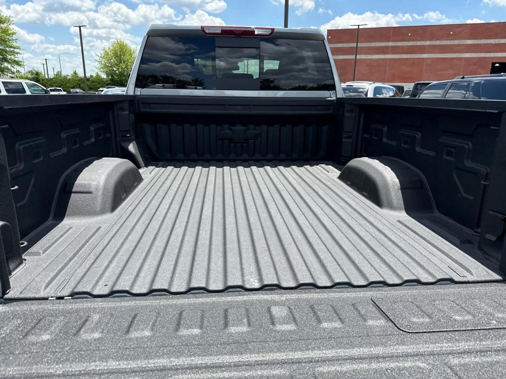 used 2025 Chevrolet Silverado 3500 car, priced at $73,988