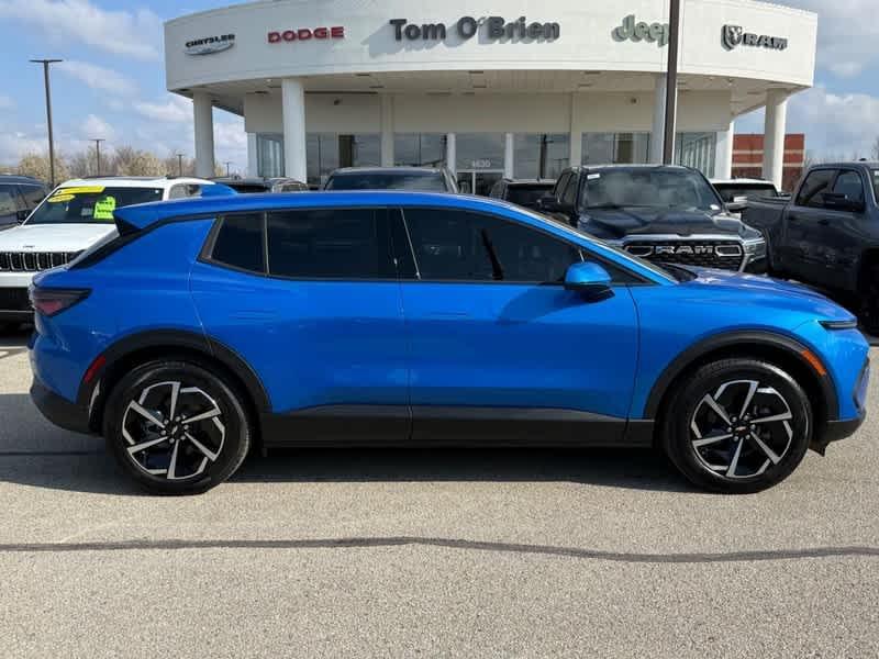 used 2025 Chevrolet Equinox EV car, priced at $31,988
