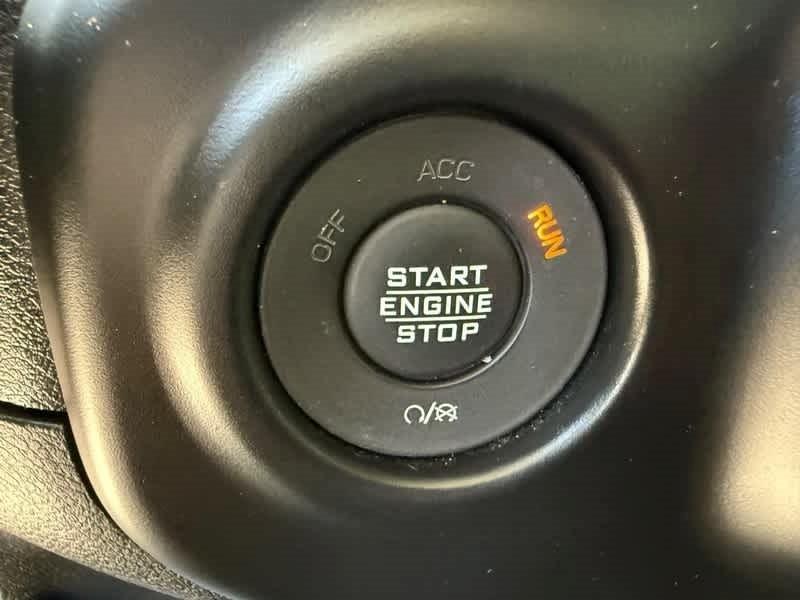 used 2021 Jeep Wrangler Unlimited car, priced at $32,243