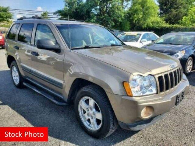 used 2005 Jeep Grand Cherokee car, priced at $10,988