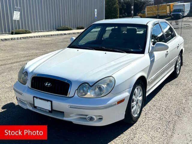 used 1998 Hyundai Sonata car, priced at $2,988