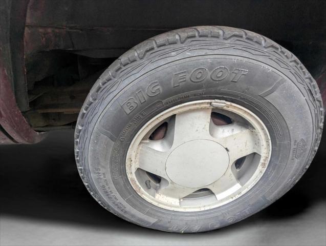 used 1998 Chevrolet Tahoe car, priced at $9,988