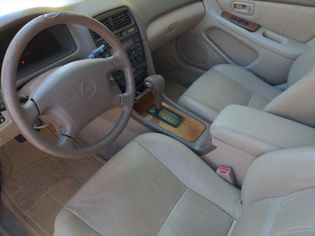 used 1999 Lexus ES 300 car