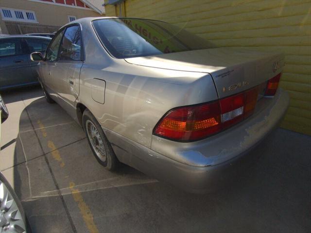 used 1999 Lexus ES 300 car