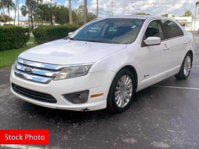 used 2011 Ford Fusion Hybrid car