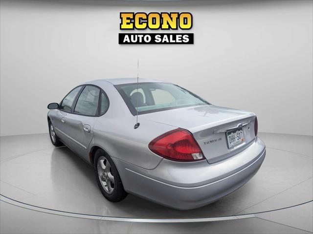used 2000 Ford Taurus car