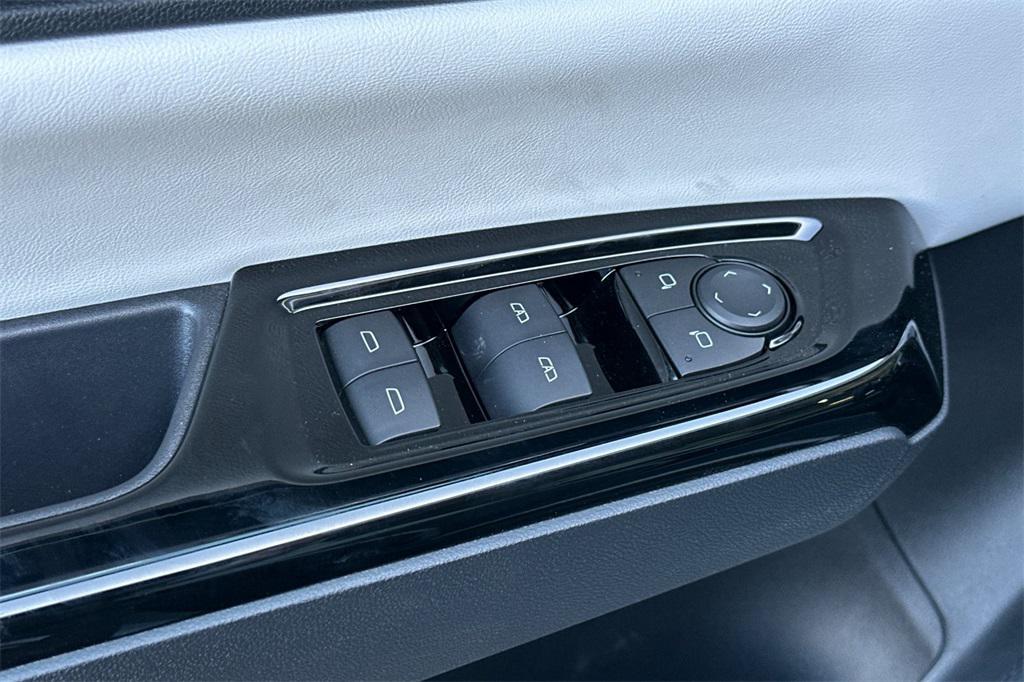new 2025 Honda Prologue car, priced at $56,605