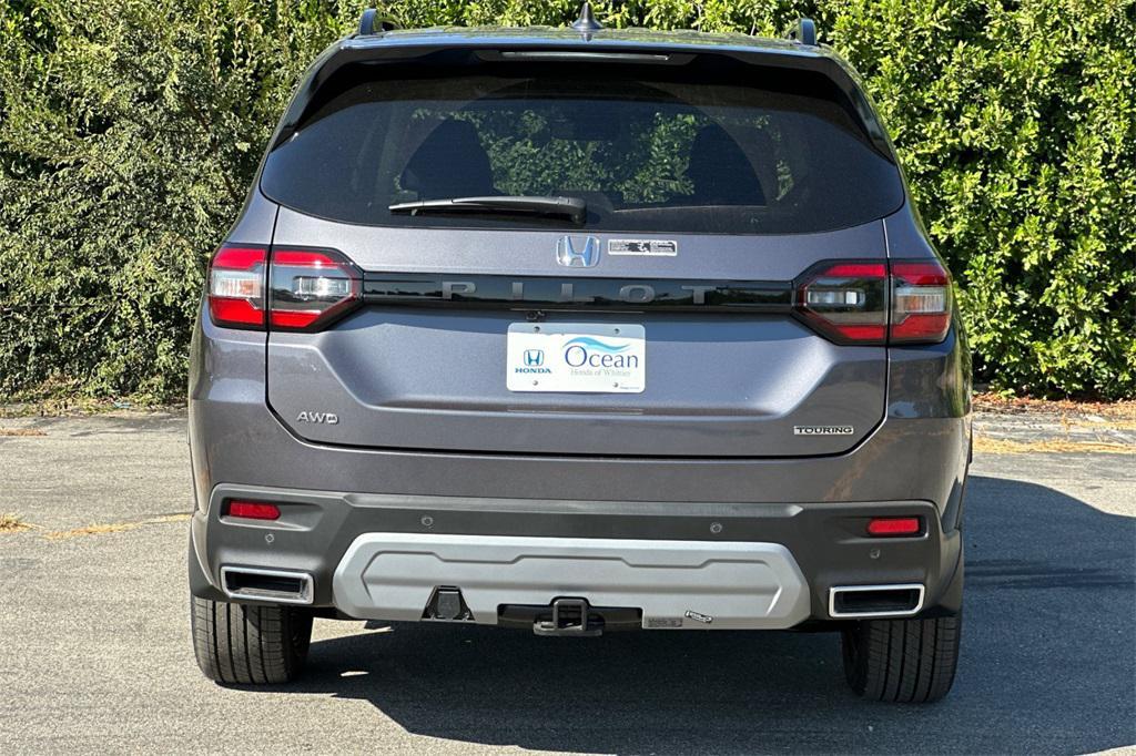 new 2025 Honda Pilot car, priced at $51,095
