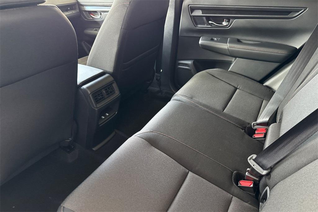new 2026 Honda CR-V Hybrid car, priced at $40,675