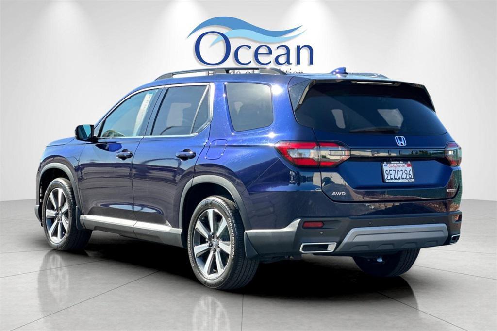 used 2023 Honda Pilot car, priced at $42,008