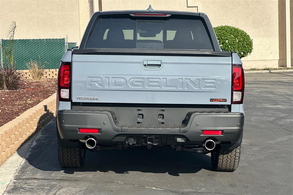 new 2025 Honda Ridgeline car, priced at $47,585
