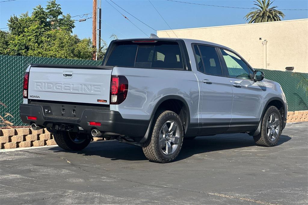 new 2025 Honda Ridgeline car, priced at $47,585