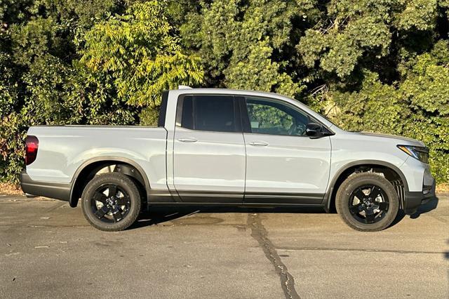 new 2025 Honda Ridgeline car