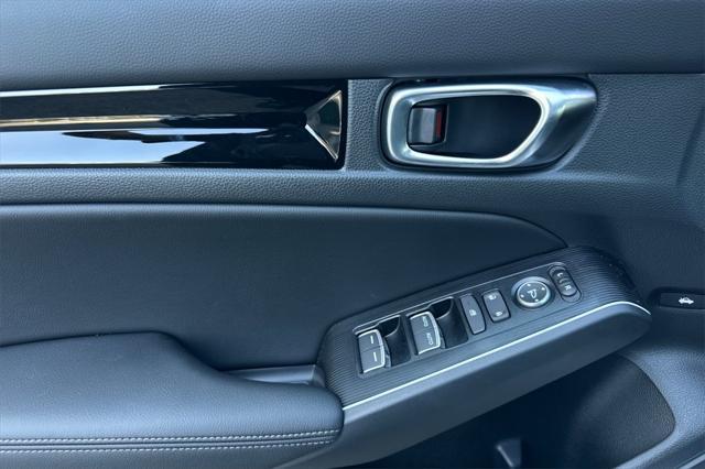 new 2026 Honda Civic Hybrid car, priced at $33,900