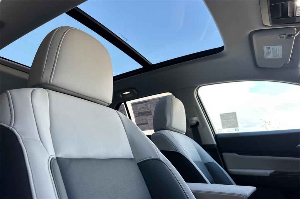 new 2025 Honda Prologue car, priced at $53,605