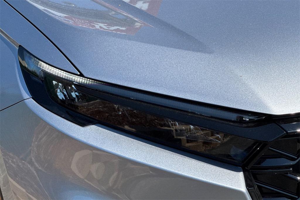 new 2026 Honda CR-V Hybrid car, priced at $43,645