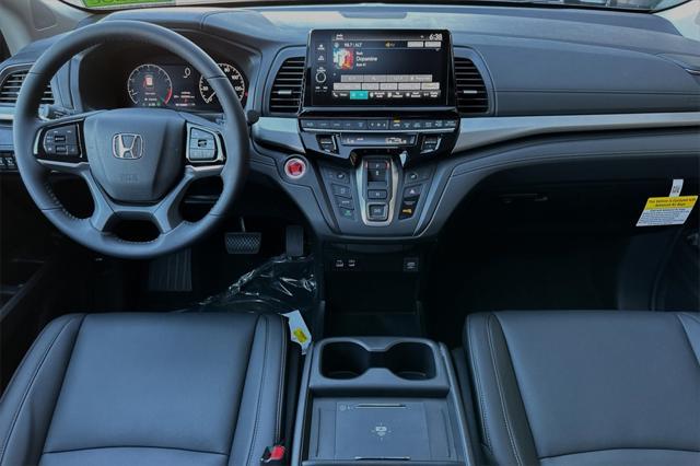 new 2025 Honda Odyssey car, priced at $45,055