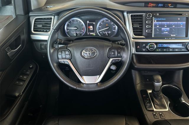 used 2018 Toyota Highlander car, priced at $25,298