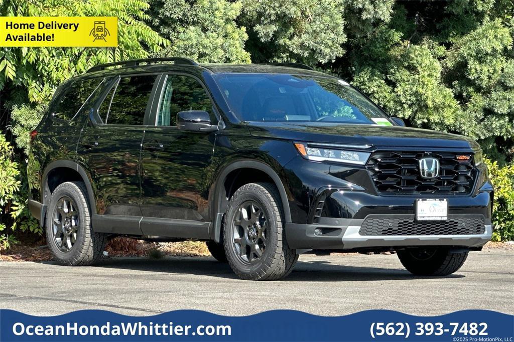 new 2025 Honda Pilot car, priced at $50,895